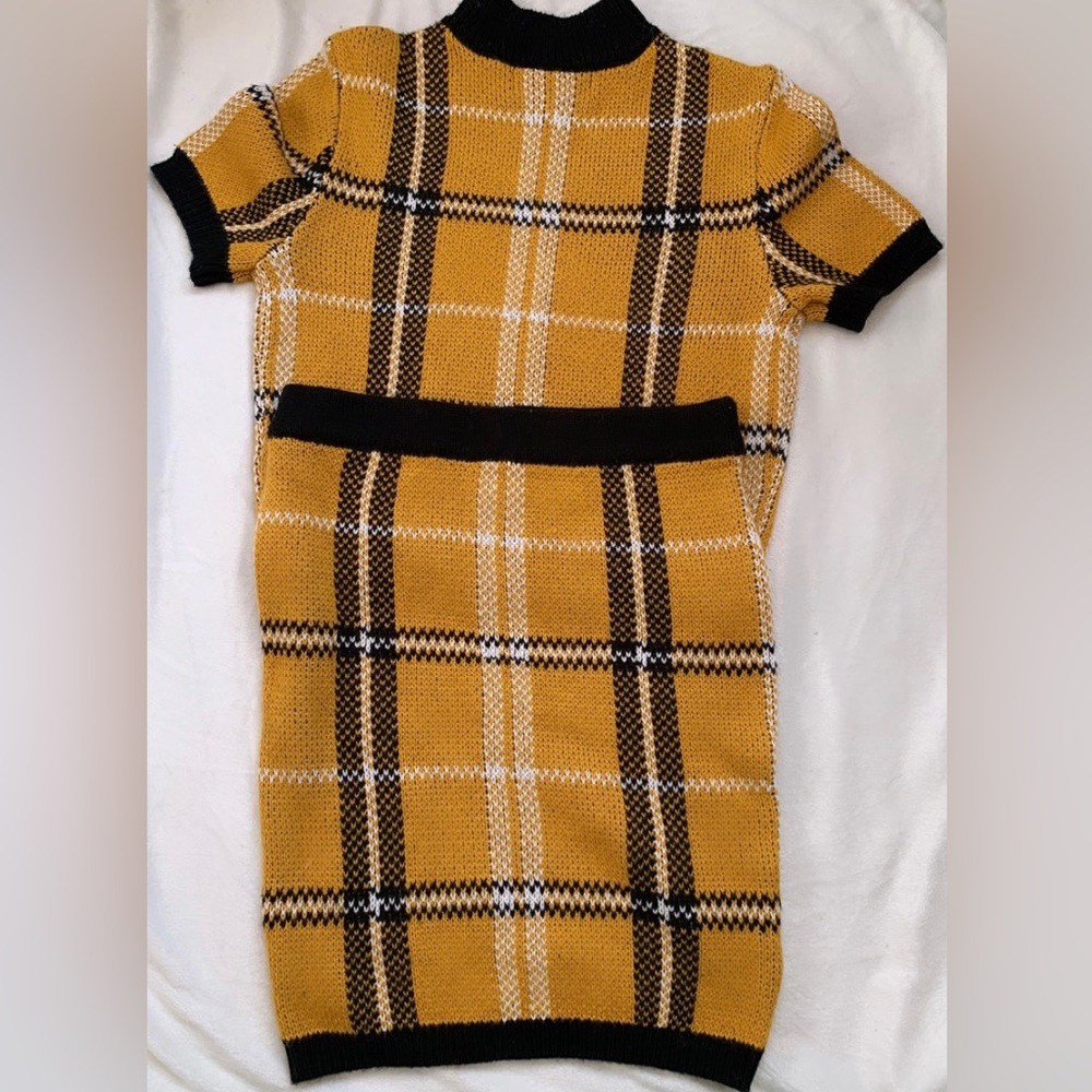 Yellow & black plaid knit two piece skirt set